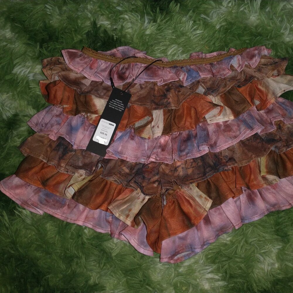 Mesh Ruffle Bloomer Shorts - Picture 6 of 8
